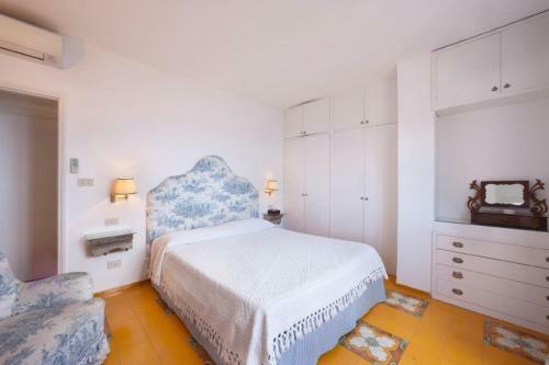 San Montano Villa Sleeps 12 Pool Air Con Wifi