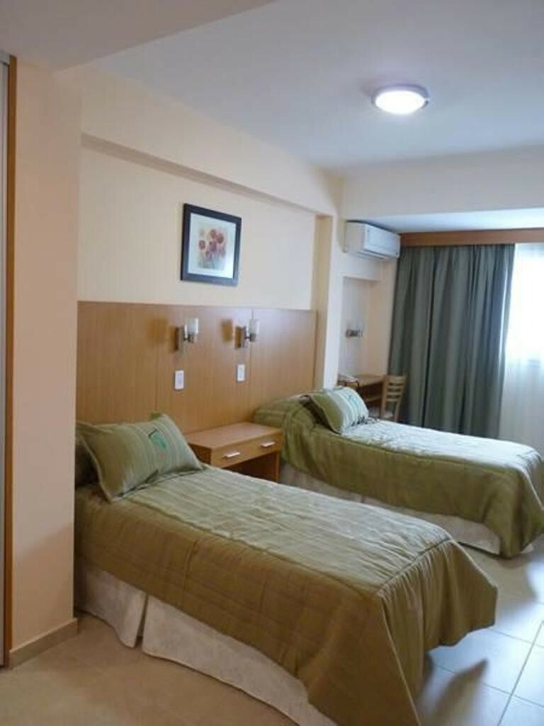 Hotel Osam