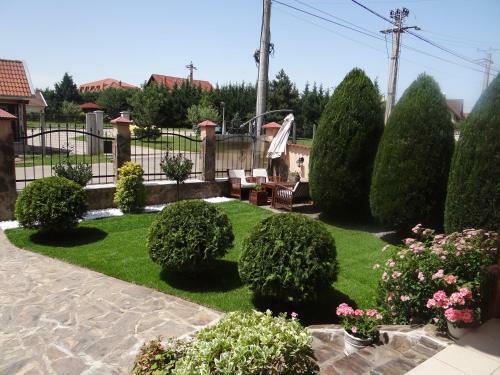 Hostal Pensiunea Laura