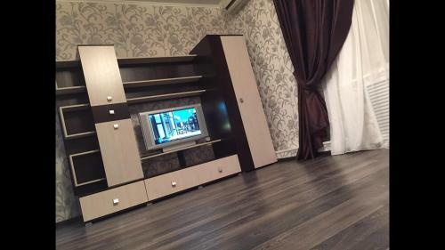 Apartment On Prospekt Chernokozova 99b