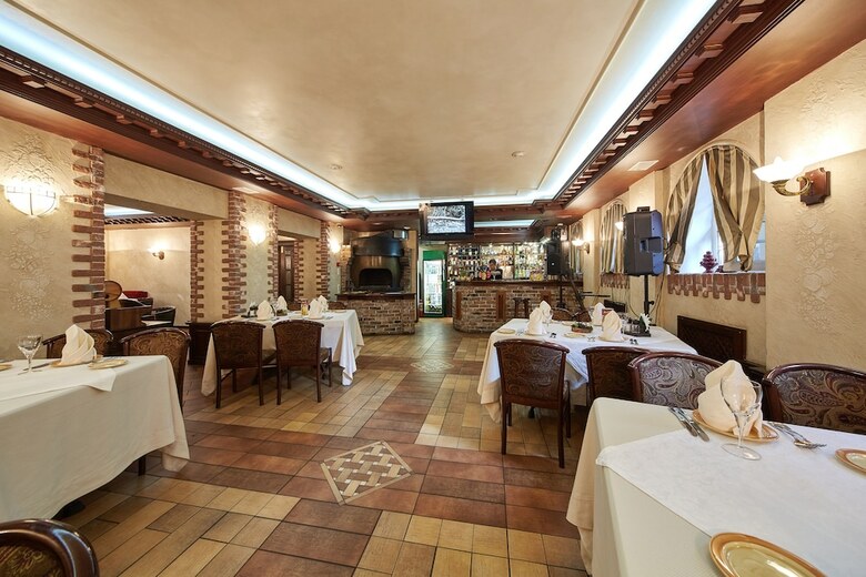 Zvezda Hotel