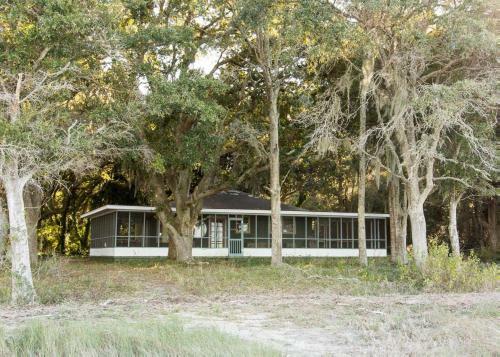 Coastal Cravings On St. Helena Island