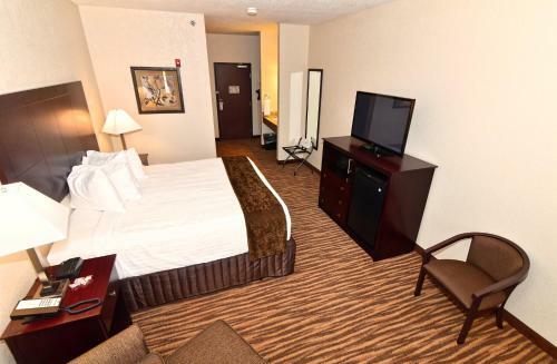 Hotel Cobblestone Inn & Suites - Clarion