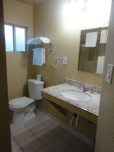 Colusa Motel