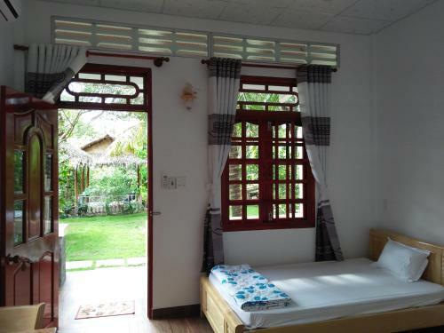 Quoc Phuong Riverside Homestay