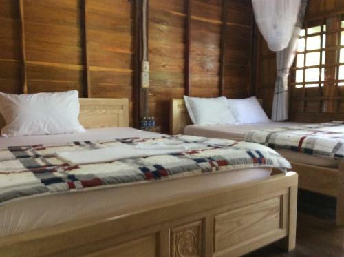 Quoc Phuong Riverside Homestay