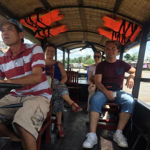 Quoc Phuong Riverside Homestay
