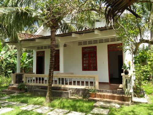 Quoc Phuong Riverside Homestay