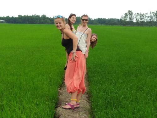 Quoc Phuong Riverside Homestay