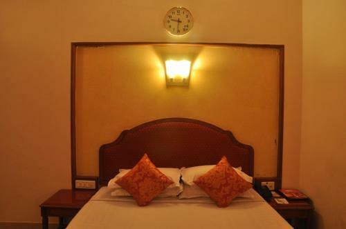 Hotel Darling Residency