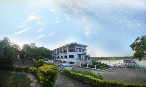 Hotel Mpt Maikal Resort, Bargi