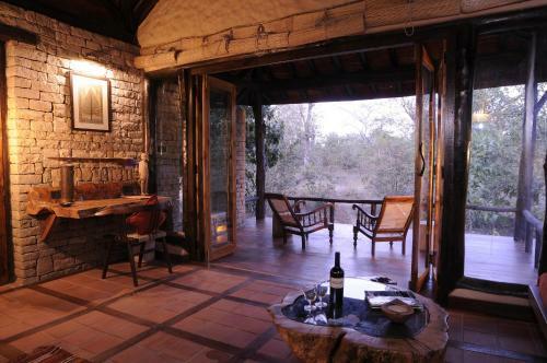 Hotel Kanha Earth Lodge