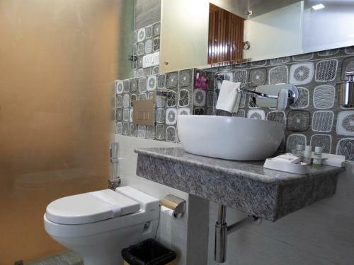 Hotel The Pahadi Organic