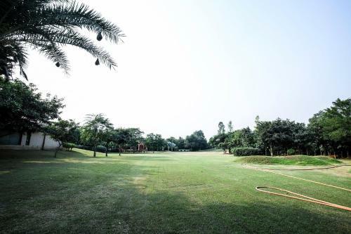 Apartamentos Pool View 2bhk Stay In Palwal