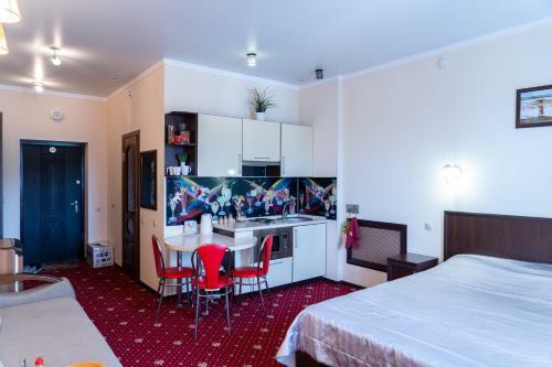 Apartment On Portovaya 14