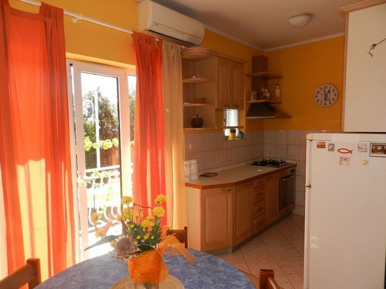 Apartment Ana