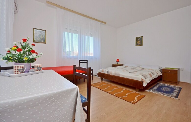 Hostal Apartments And Rooms Josipa