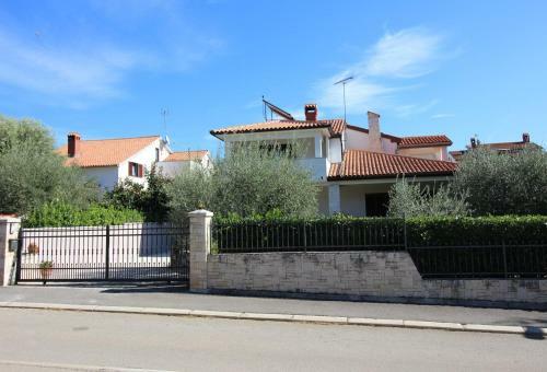 Apartment In Porec/istrien 34561