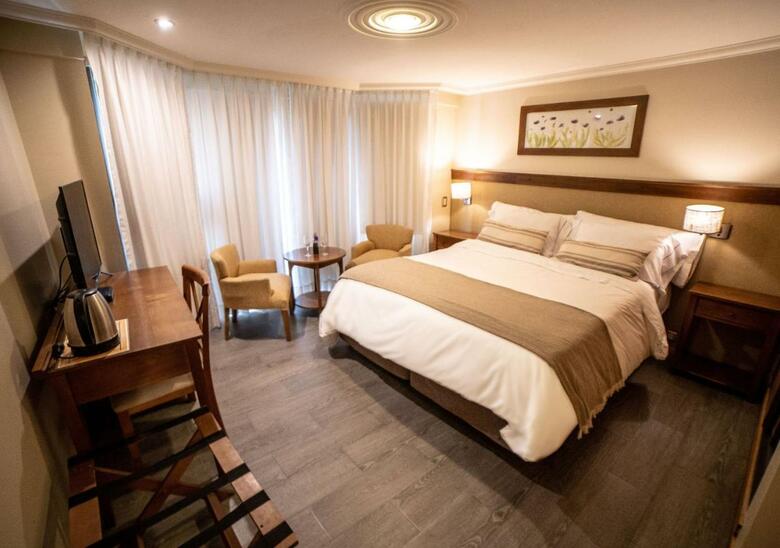 Hotel La Comarca Suites De Monta�a & Spa