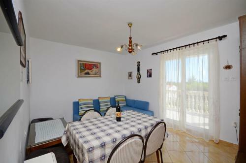 Apartments Zvonko
