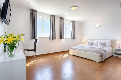 Apartamentos Adriatic Queen Villa