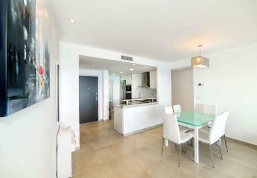Punta Prima Apartment Sleeps 6 Pool Wifi