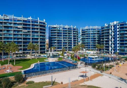 Punta Prima Apartment Sleeps 4 Pool Air Con Wifi