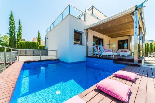 Es Mal Pas Villa Sleeps 8 Pool Air Con Wifi