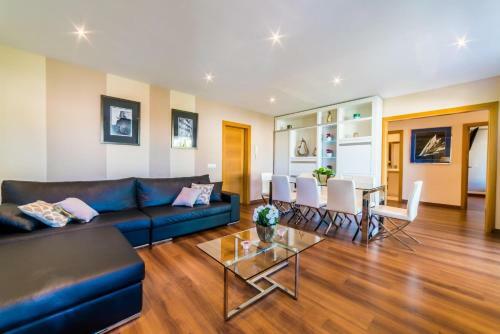 Es Mal Pas Villa Sleeps 8 Pool Air Con Wifi