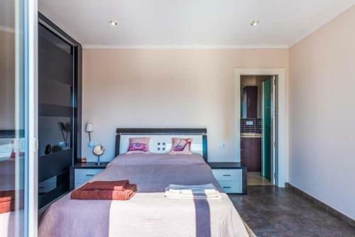 Ifac Villa Sleeps 8 Pool Air Con Wifi