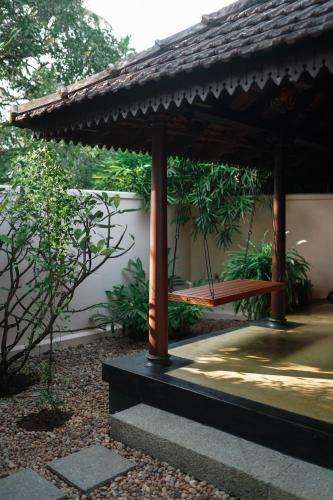 Hotel Vismaya Lake Heritage
