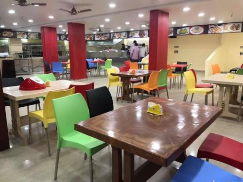 Lodge Ushasree Residency