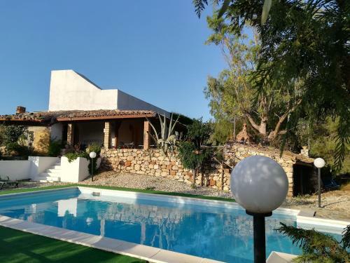 San Todaro Countryhouse Swimming Pool