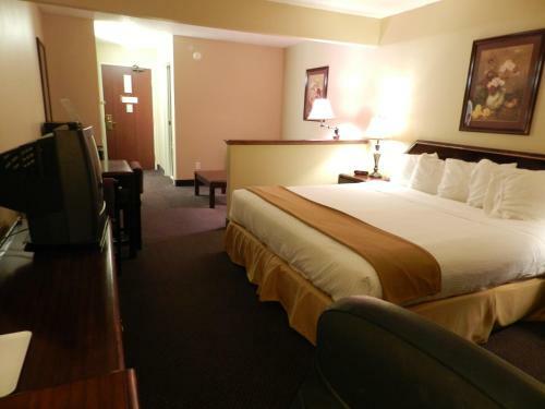 Hotel Luxury Inn & Suites Troy