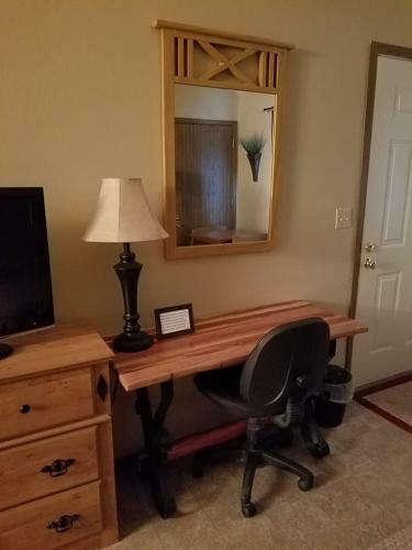 Hotel Elk Creek Resort