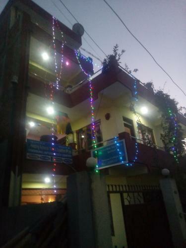 Everest Home Stay Apartment