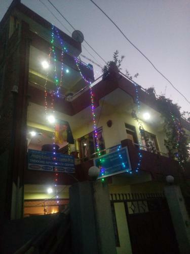 Everest Home Stay Apartment