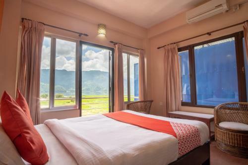 Hotel Oyo 11455 August Lake Resort