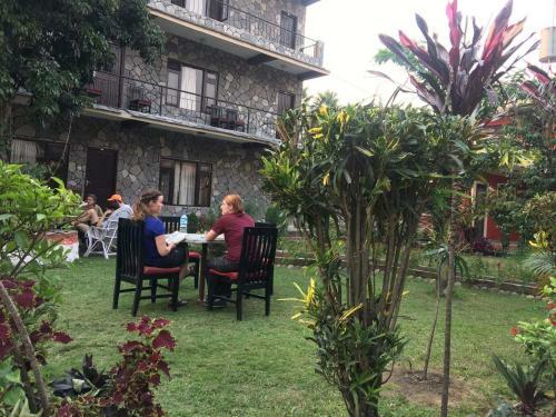 Bed & Breakfast Hotel Trekkers Lodge