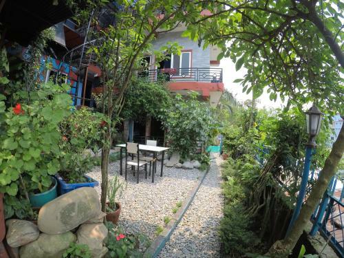 Albergue Forestway Guest House
