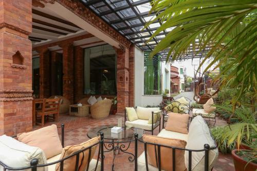 Dahlia Boutique Hotel