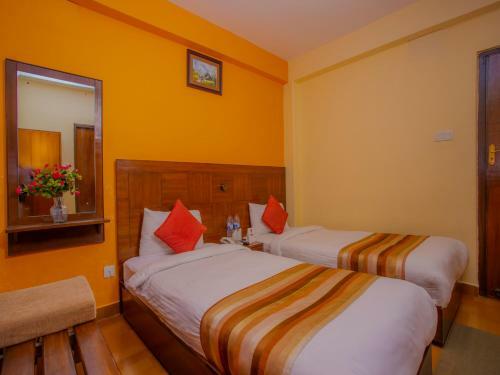 Hotel Oyo 274 Kotee Home