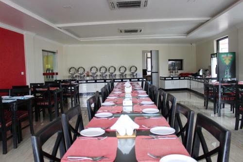 Hotel Tuki Resort