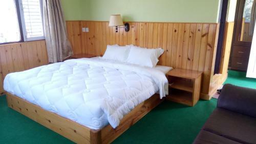 Hotel New Pokhara Lodge