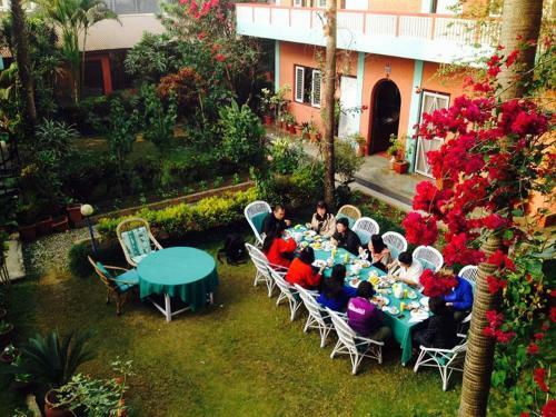 Hotel New Pokhara Lodge