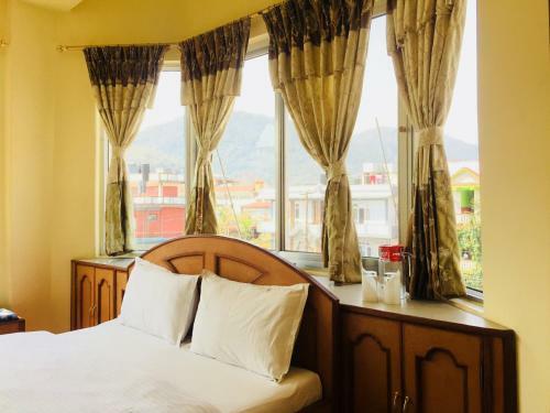 Hotel Milarepa