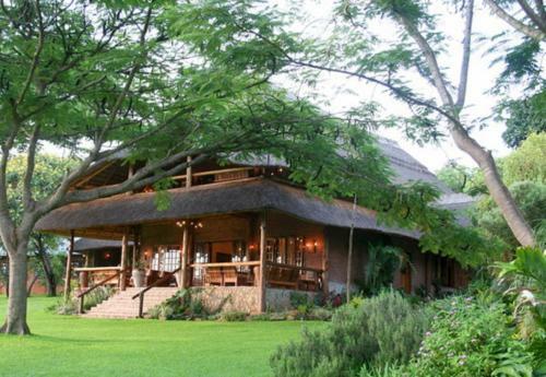Bed & Breakfast Kumbali Country Lodge