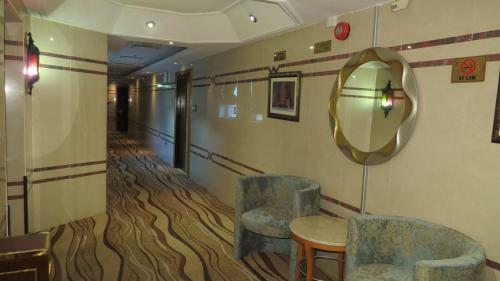 Al Jawhara Hotel Apartments