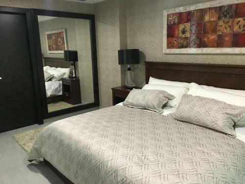 Quo Luxury Apartments