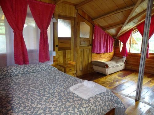 Lodge Wood Town Hotel